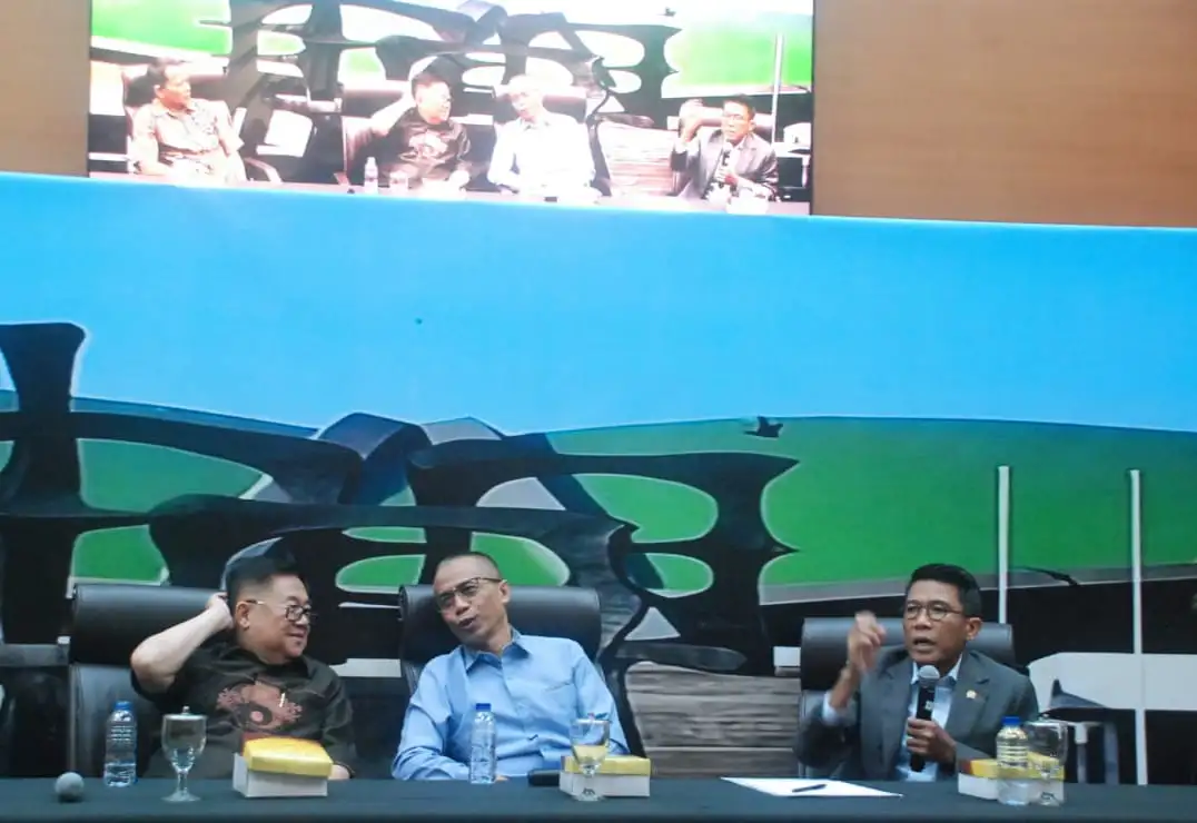 Kebijakan Tarif AS: Dampak Ekonomi dan Politik Bagi Indonesia dan Bagaimana Solusinya?1