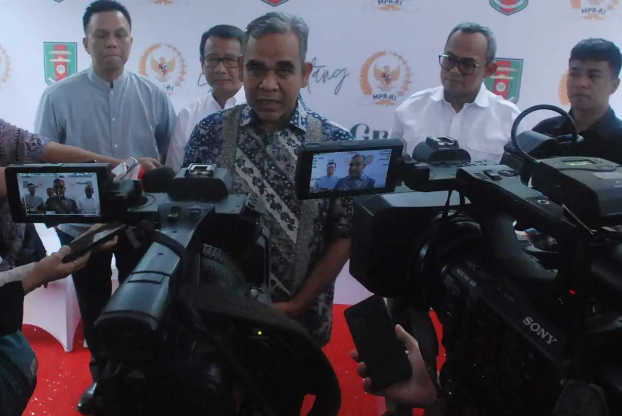 Ketua MPR RI Ahmad Muzani Lepas 15 Unit Bus Mudik Gratis Tujuan Lampung5