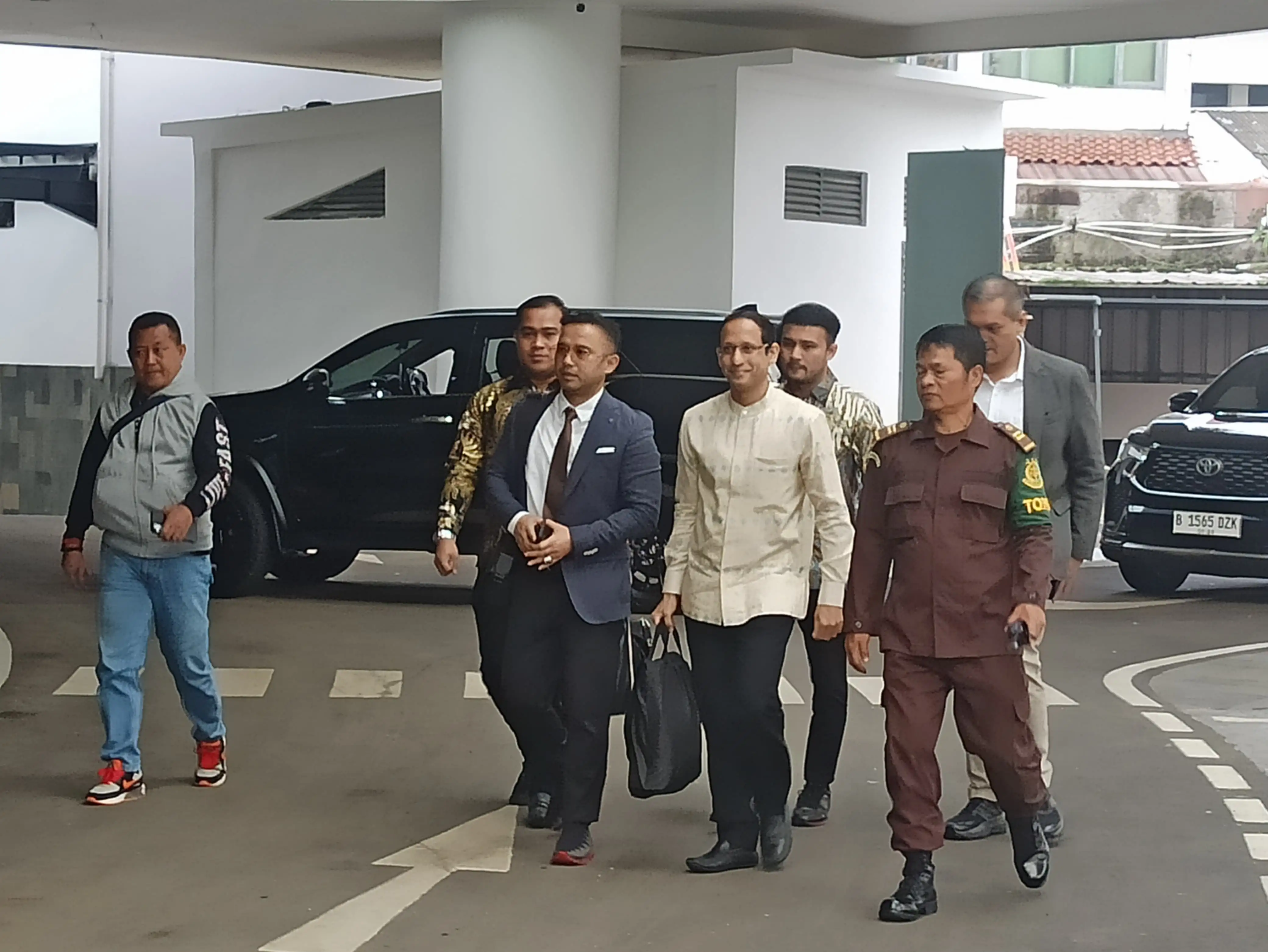 Nadiem Makarim Diperiksa Kejagung soal Korupsi Laptop Chromebook8