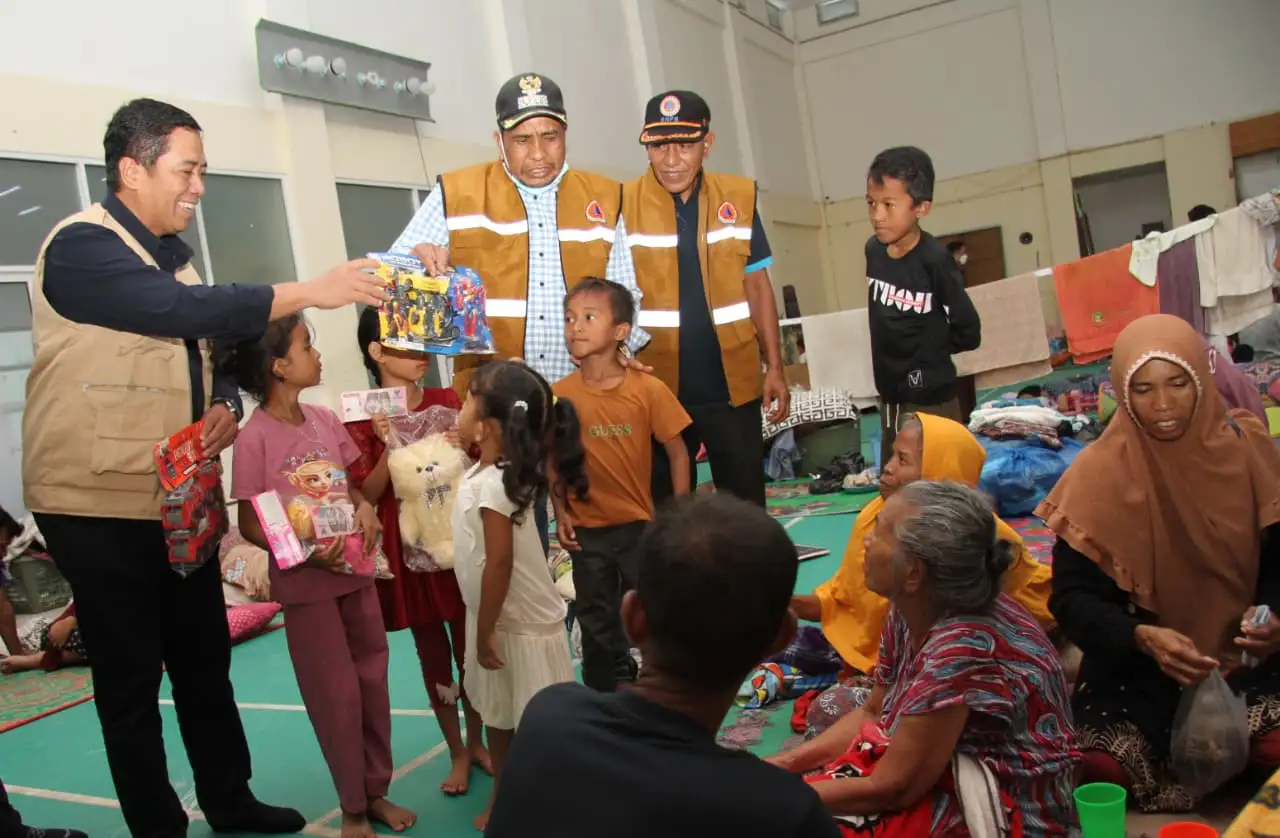 Direksi BTN dan BSN Menyapa Langsung Korban Terdampak Banjir di Aceh4