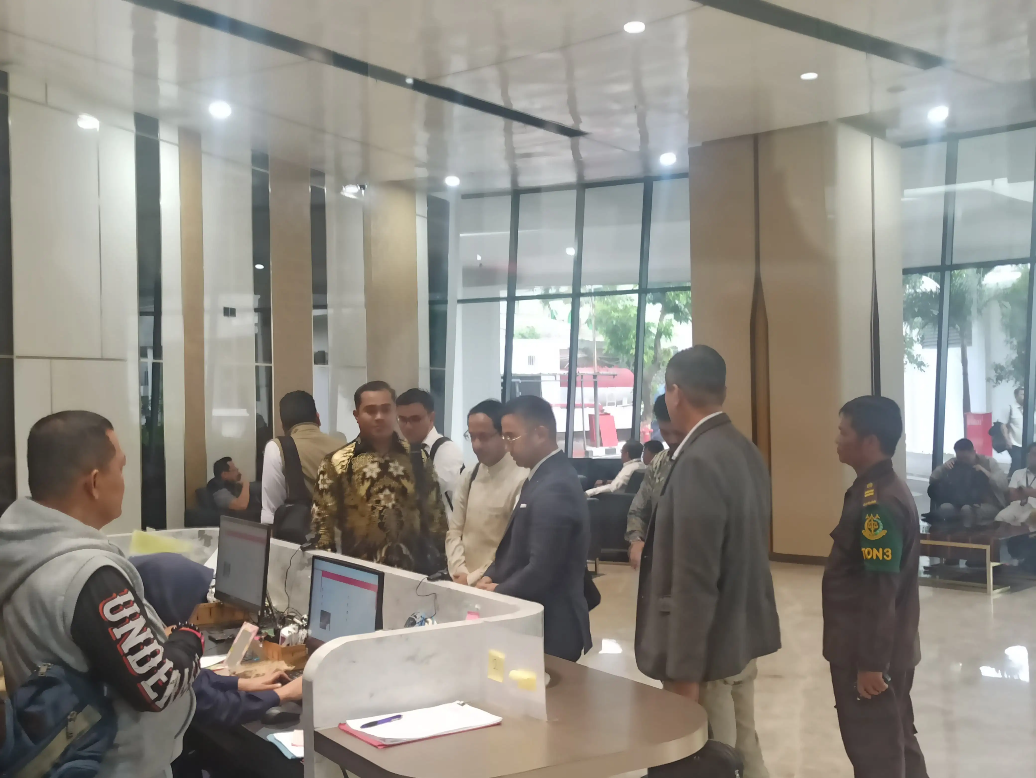 Nadiem Makarim Diperiksa Kejagung soal Korupsi Laptop Chromebook5