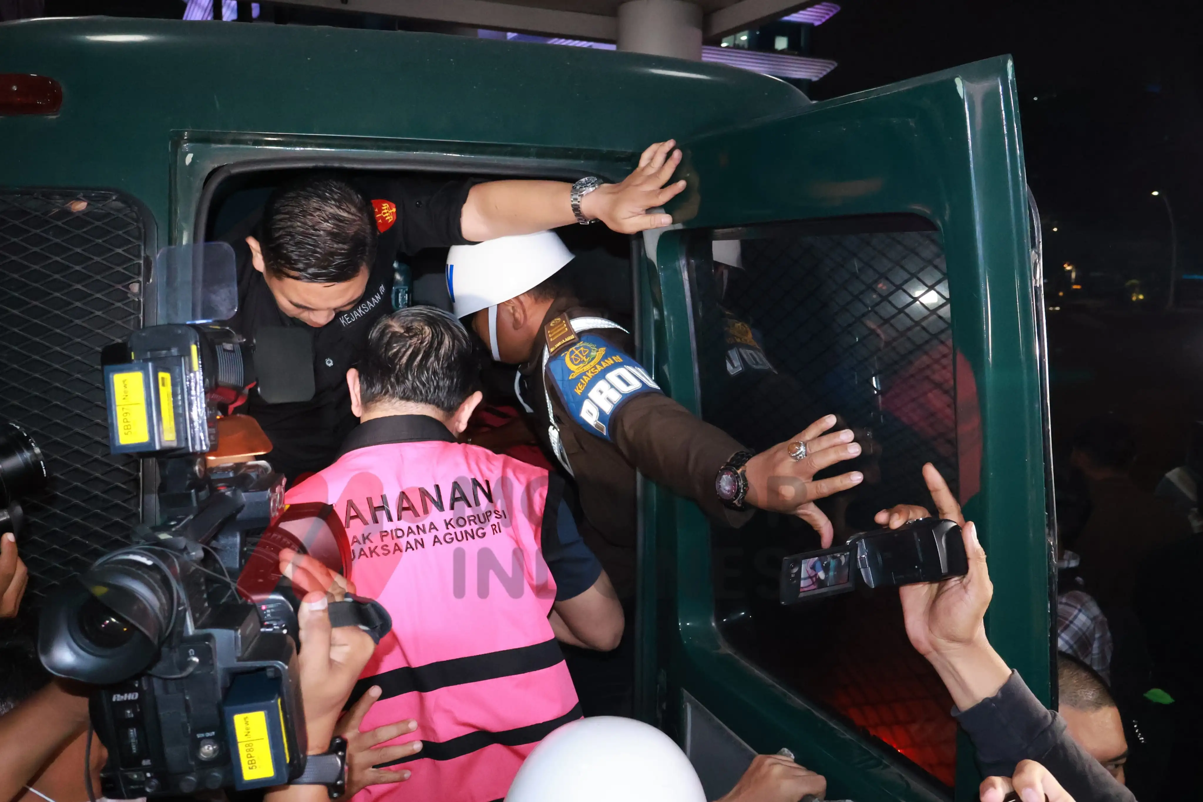 Tom Lembong Tersangka Korupsi Impor Gula Kemendag Rp 400 Miliar12