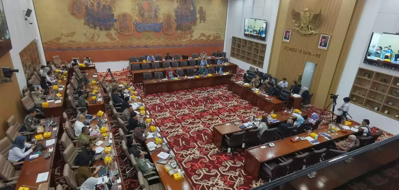 Di hadapan Komisi VI, Erick Thohir Sebut Dua Dapen BUMN Bermasalah2