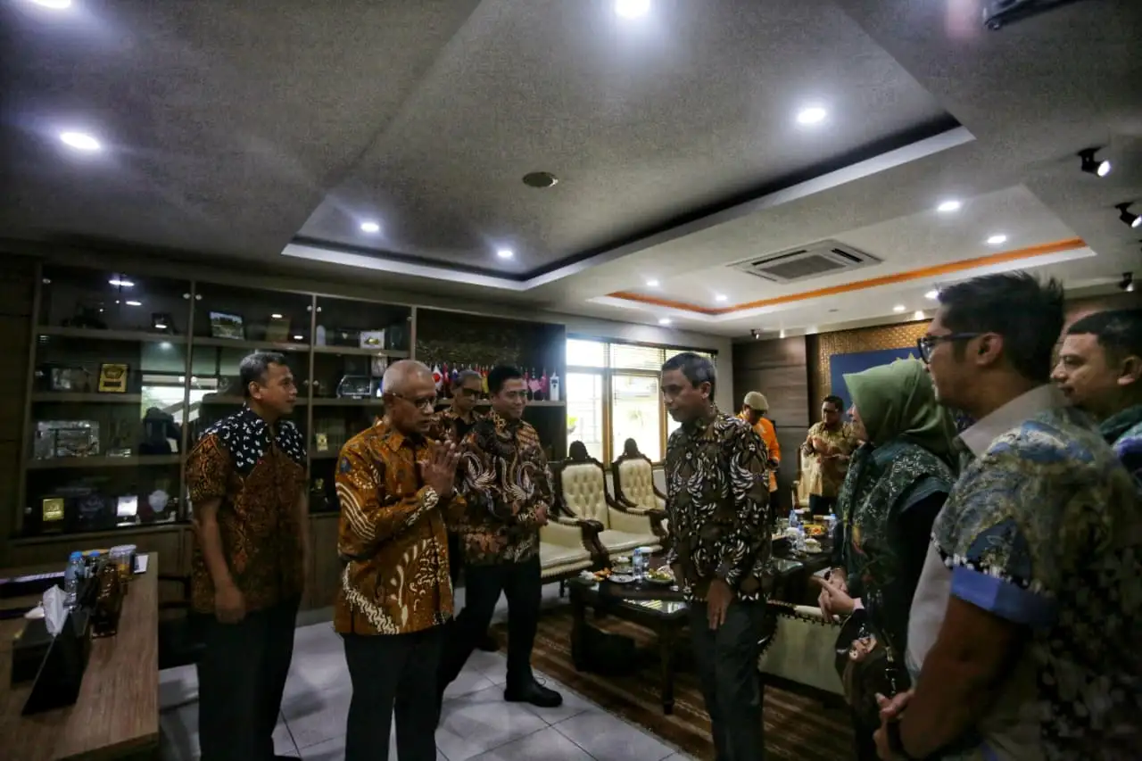 BTN Peduli Bersinergi Bersama Muhammadiyah Salurkan Bantuan untuk Korban Banjir di Sumatera9