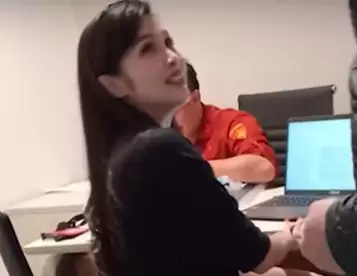 Momen Penyidik Jampidsus Periksa Artis Cantik Sandra Dewi1