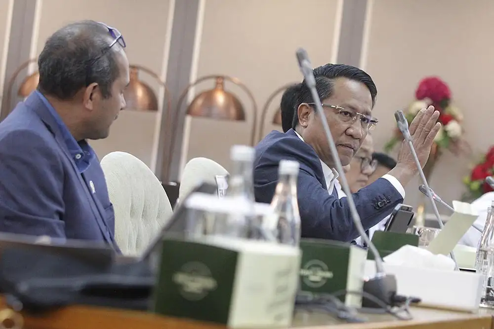 Raker Komisi XIII dengan Menteri Hukum Bahas Program Kerja2
