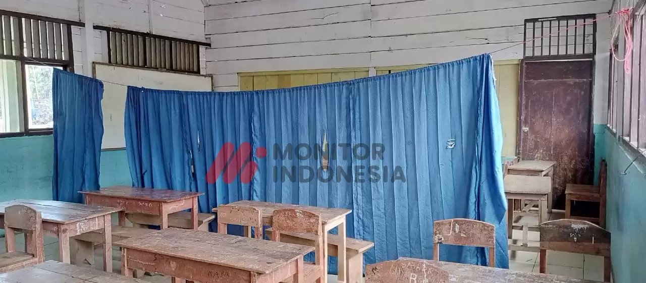 Potret Sekolah di Lampung Berdinding Papan hingga Ruangan Belajar Disekat Gorden dan Triplek3