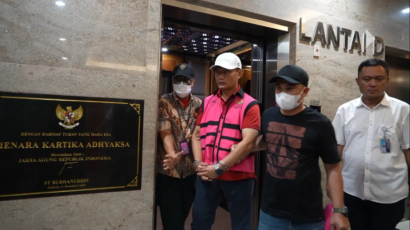 ketua-pn-jaksel-cs-tersangka-suap-rp-60-miliar