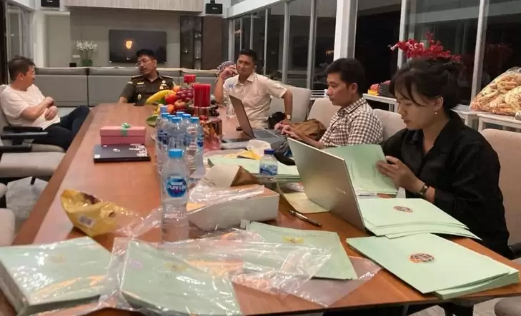 Penampakan Uang Tunai dalam Kardus, Diduga Hasil Korupsi Komoditas Timah3