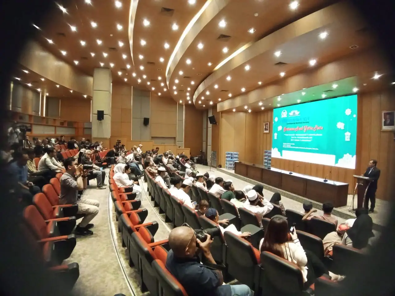 KWP Bersama DPR Berbagi Tali Kasih3