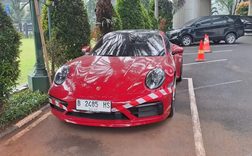 Penampakan Mobil Mewah Edward Hutahaean, Dibeli Pakai Uang Korupsi BTS Rp 3 M2