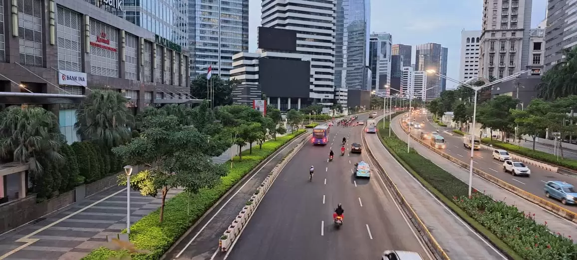 Reklame Videotron Diduga Tanpa Izin: Di Jalan Jenderal Sudirman dan Sisingamangaraja Jaksel2