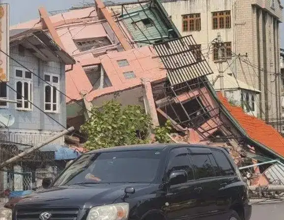 Gempa Myanmar 7,7 M Begitu Mematikan7