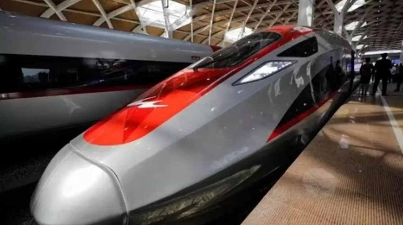 Kereta Cepat Jakarta-Bandung Whoosh (Foto: Istimewa)