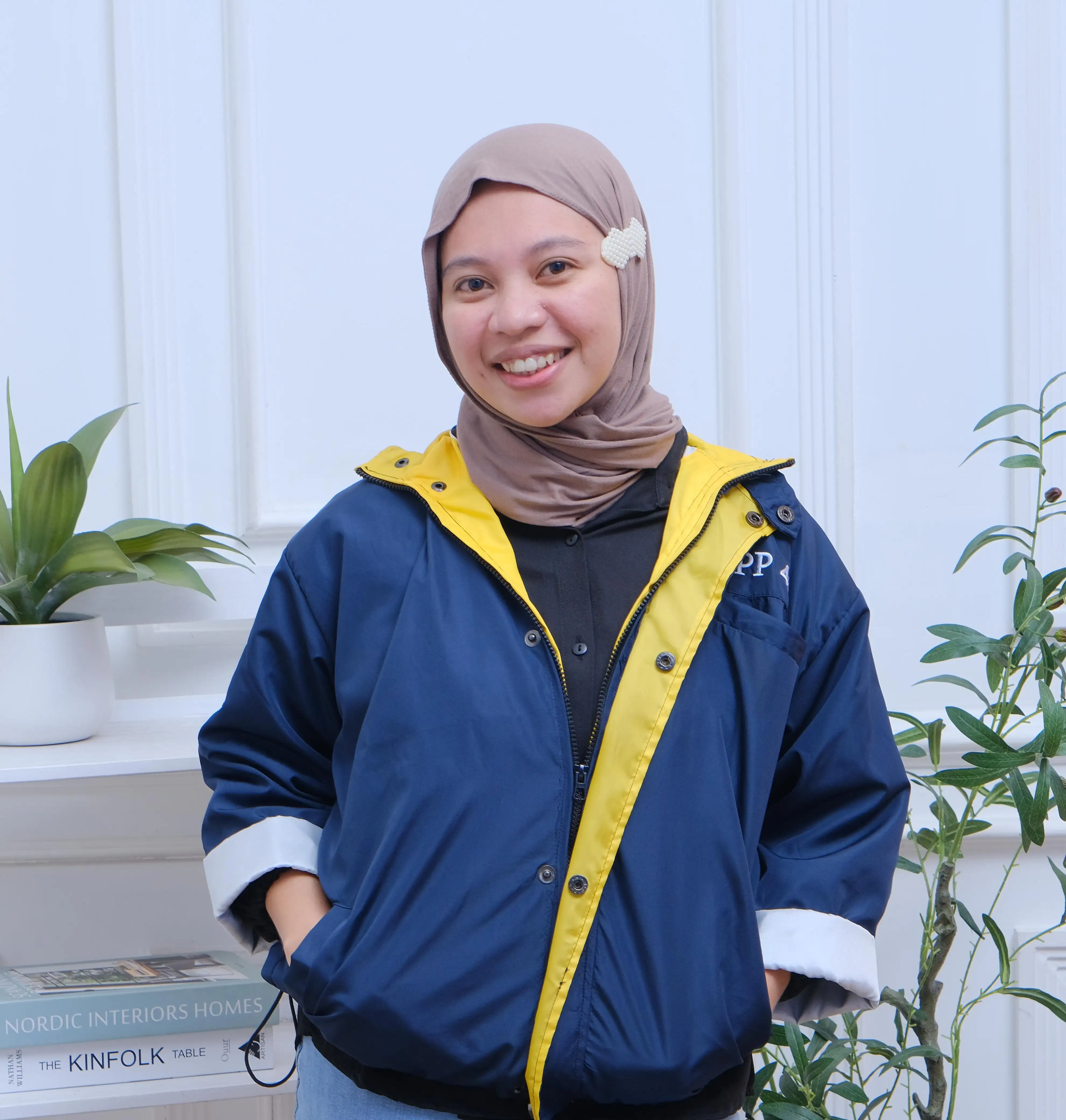 Titin Kurniawati Ry - Mahasiswa Magister Politik dan Pemerintahan Universitas Gadjah Mada