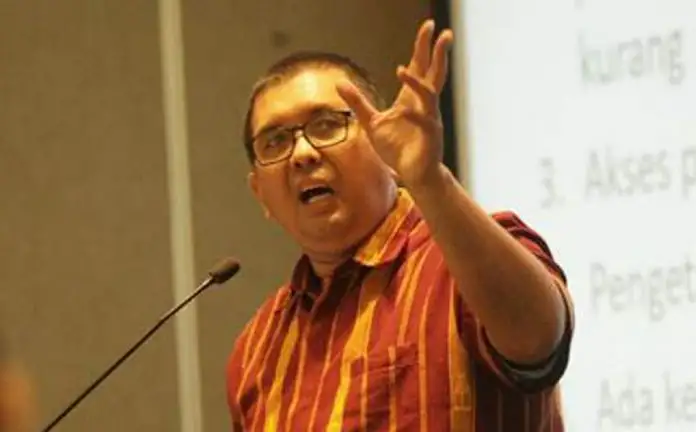 Timboel Siregar - Sekretaris Jenderal Organisasi Pekerja Seluruh Indonesia