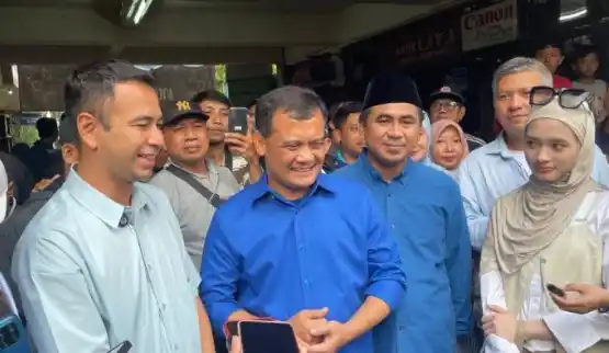 Pasangan calon (paslon) gubernur dan wakil gubernur nomor urut 2, Ahmad Luthfi-Taj Yasin Maimoen [Foto: ANTARA]