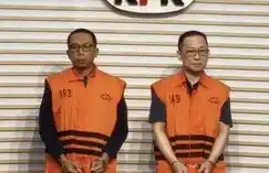 KPK menahan dua orang tersangka kasus dugaan korupsi proyek pembangunan jalur kereta api di lingkungan Direktorat Jenderal Perkeretaapian (DJKA) Kementerian Perhubungan wilayah Medan. Dua yang ditahan merupakan ASN dan wiraswasta.