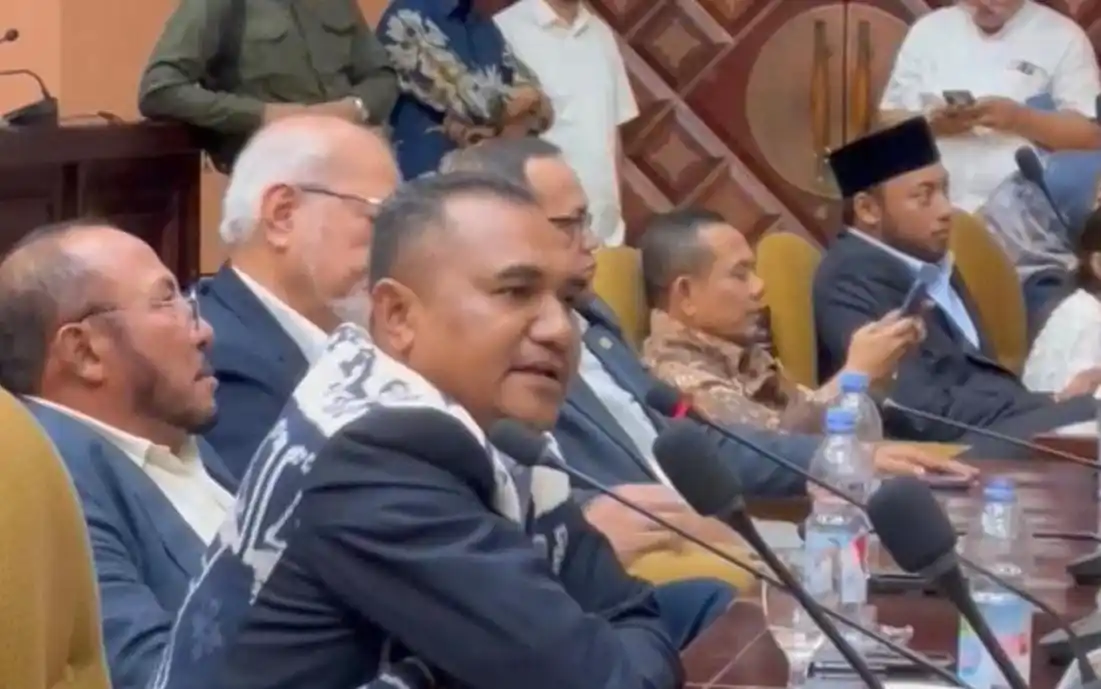 Anggota Dewan Perwakilan Daerah (DPD) RI, Angelius Wake Kako (AWK) (Foto: Istimewa)