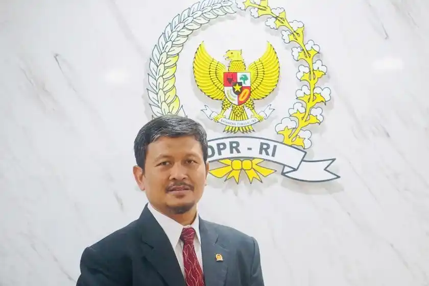Anggota Komisi XI DPR RI dari Fraksi PKS, Amin Ak
