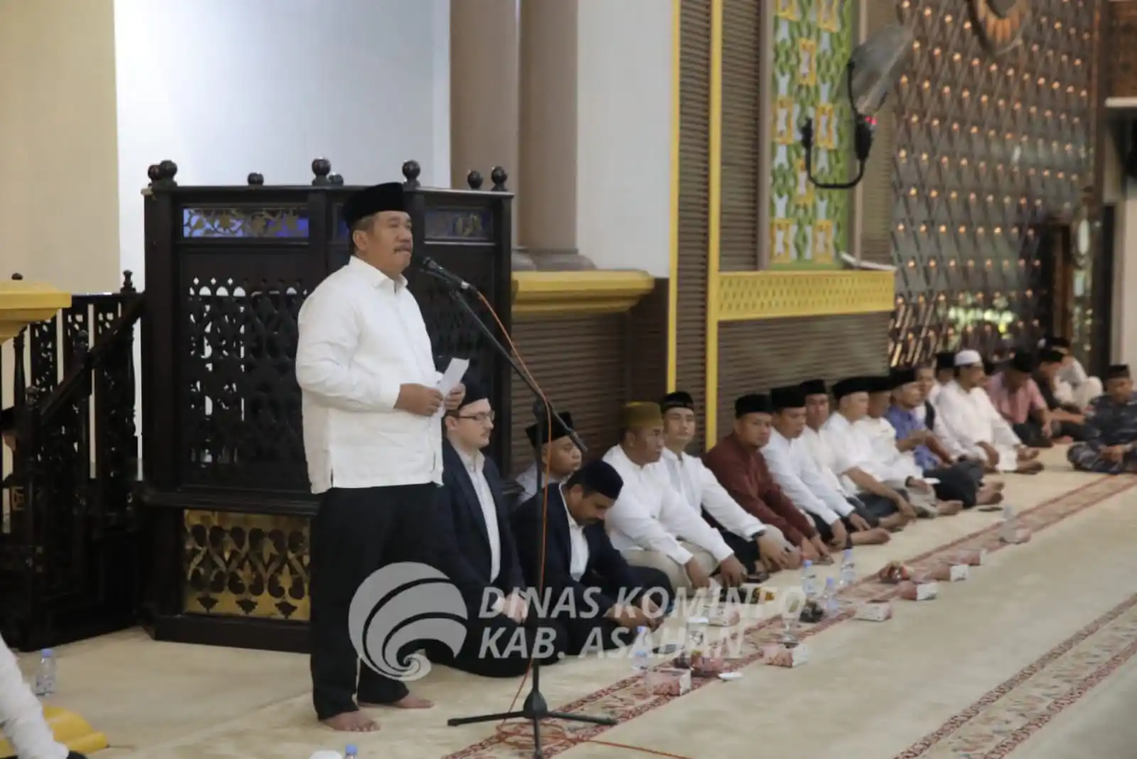 Pemkab Asahan Memperingati Malam Nuzulul Qur'an di Mesjid Agung Ahmad Bakrie
