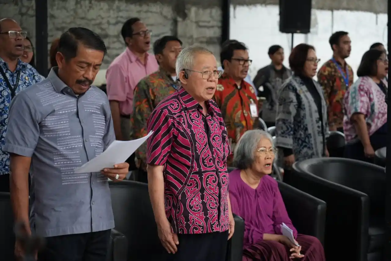 Keluarga Sabam Sirait Bangun Asrama untuk Mahasiswi UKI [Foto: Ist]