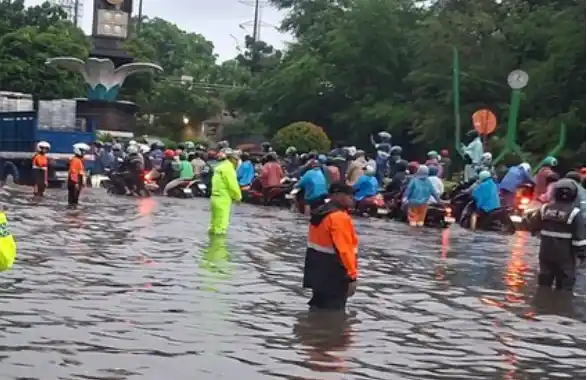 Banjir di Jakarta (Foto: Istimewa)