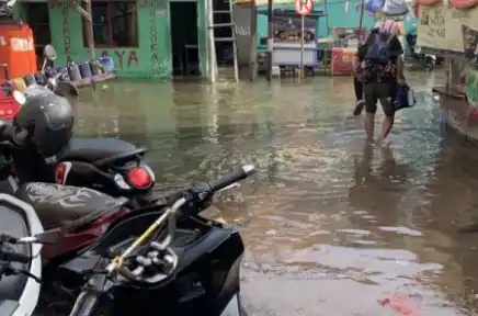 Banjir rob di kawasan Jakarta Utara (Foto: Ist)