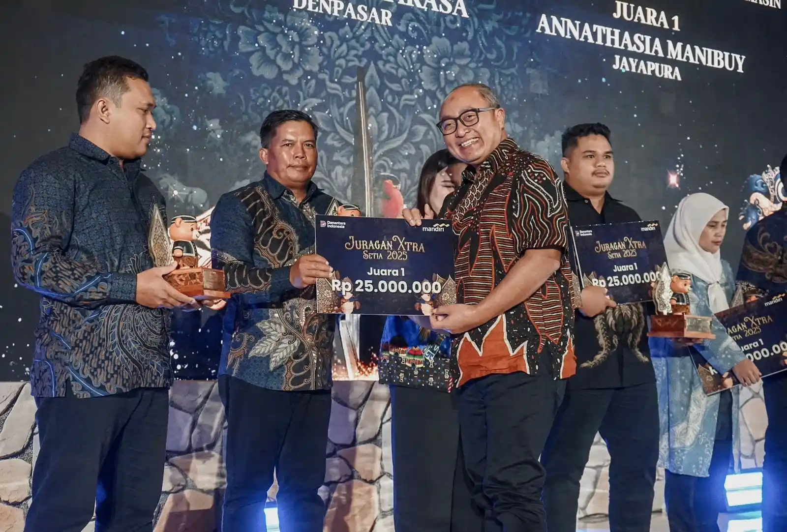 Bank Mandiri mendorong usaha mikro tumbuh, berdaya saing, dan naik kelas secara berkelanjutan (Foto: Bank Mandiri)