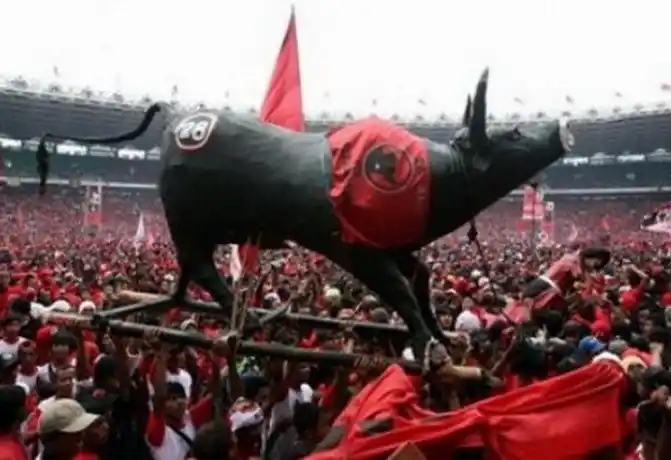 Banteng PDIP (Foto: Dok MI)