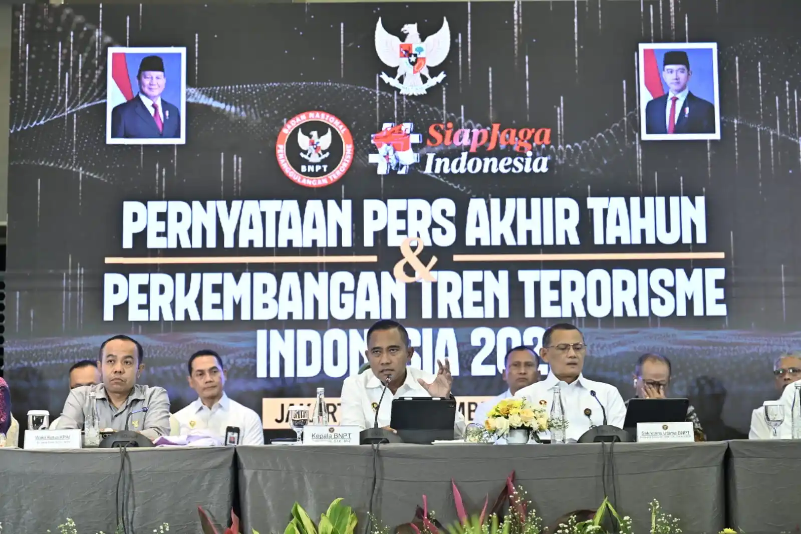 Badan Nasional Penanggulangan Terorisme menggelar jumpa pers akhir tahun di Jakarta, Selasa (30/12).