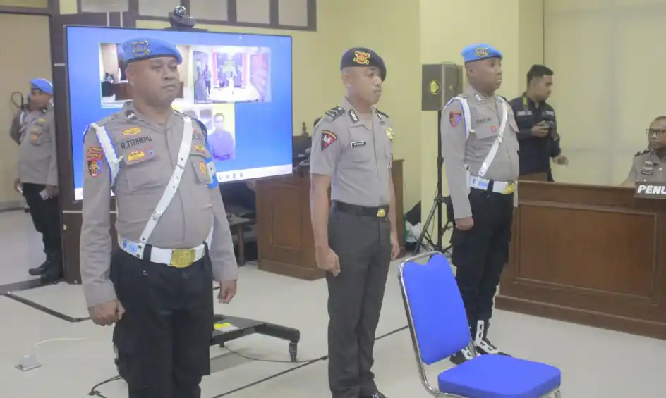 Bripda Mesias dipecat tidak dengan hormat dalam sidang etik yang digelar pada Senin (23/2/2026) (Foto: Polda Maluku)
