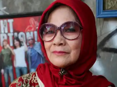 Ibu Bimbim Slank, Bunda Iffet Meninggal Dunia [Foto: Ist]