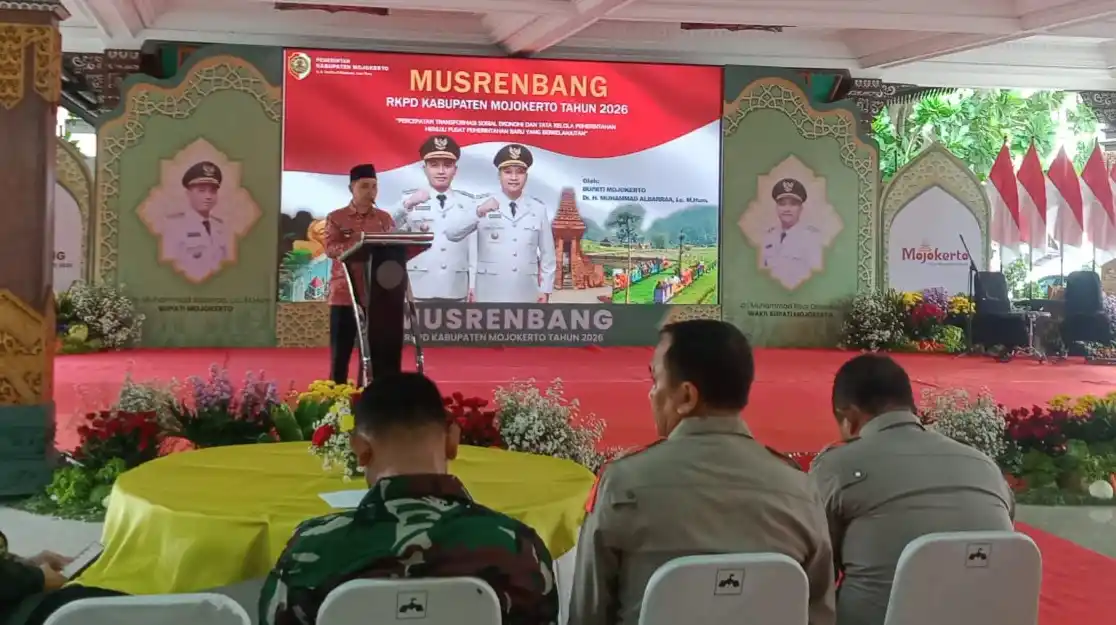 Bupati Al Barra memberikan arahan pada Musrenbang RKPD tahun 2026 (Foto: Dok MI)