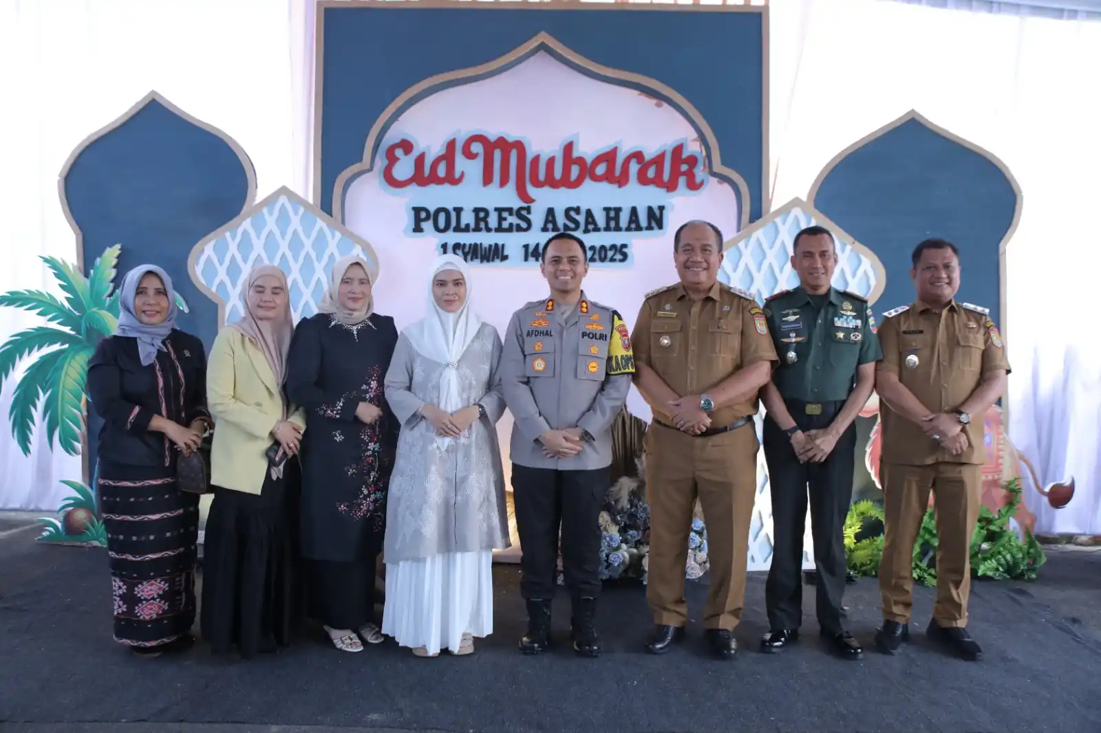 Bupati Asahan Taufik Zainal Abidin menghadiri Open House Polres Asahan (Foto: Ist)