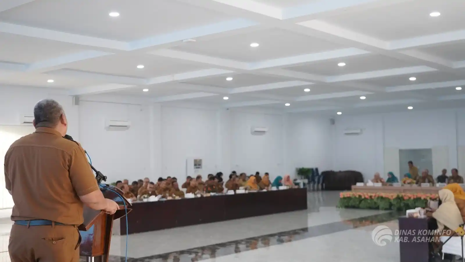 Bupati Asahan, Surya Pimpin Rakorpem (Foto: Istimewa)