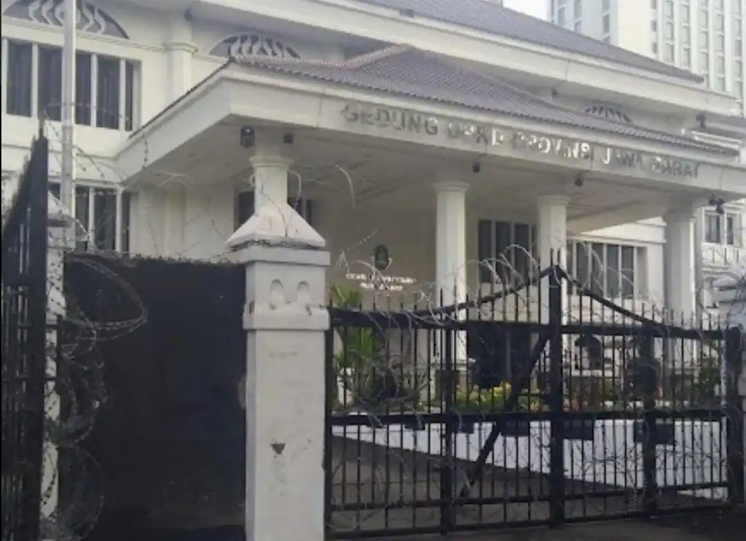 Gedung DPRD Provinsi Jawa Barat, Jl. Diponegoro, Kota Bandung. (Foto: Ist)