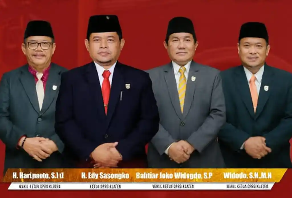 Dari kiri ke kanan: Wakil Ketua DPRD Klaten Haryanto, Ketua DPRD Klaten Edy Sasongko, Wakil Ketua DPRD Klaten Bahtiar Joko Widagdo dan Wakil Ketua DPRD Klaten Widodo (Foto: Instagram official DPRD Klaten)