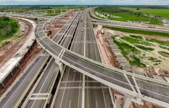Tol Trans Sumatera oleh Hutama Karya atau HK Realtindo (Foto: Dok MI/HK)
