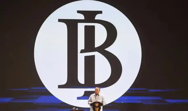 Gubernur Bank Indonesia Perry Warjiyo menyampaikan arah kebijakan BI kedepan saat pertemuan tahunan Bank Indonesia 2024 di Jakarta, Jumat (29/11/2024).