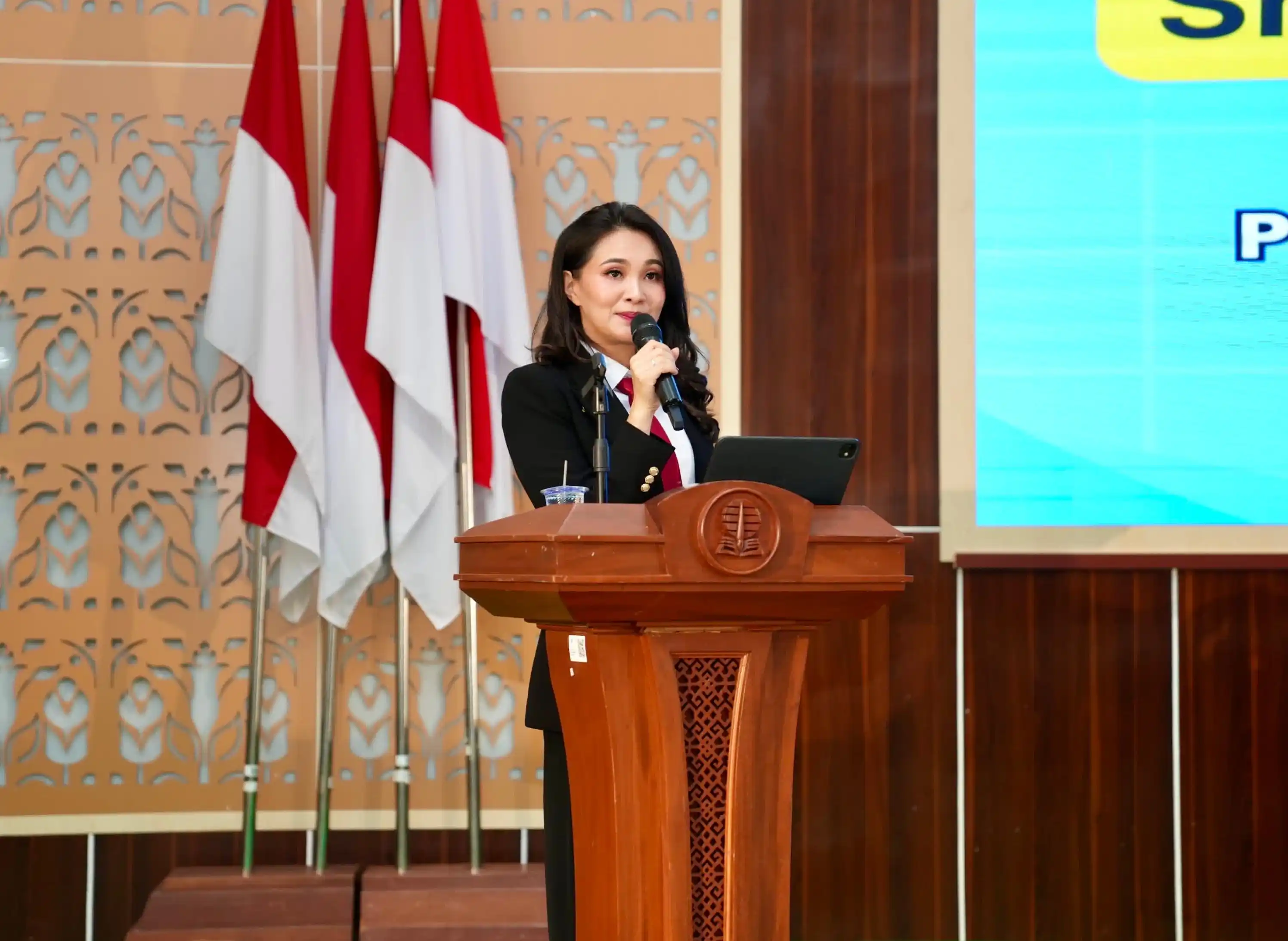 Gubernur Maluku Utara, Sherly Tjoanda Laos (Foto: Biro Adpim Malut)