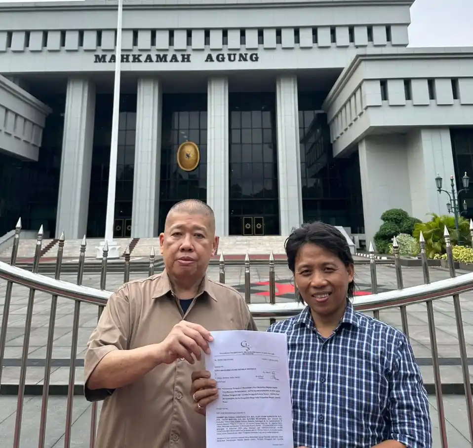 Ketum PITI, Dr. Ipong Hembing Putra melaporkan hakim Pengadilan Niaga Jakpus ke Badan Pengawasan MA (Foto: Dok MI)