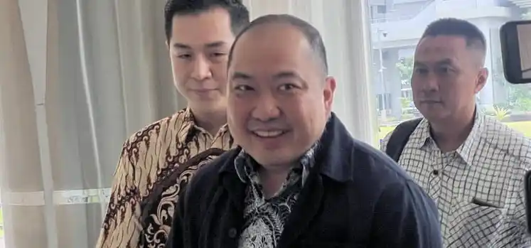 Dirut PT Sri Isman Rejeki (Sritex), Iwan Kurniawan Lukminto, kembali menjalani pemeriksaan oleh penyidik Jaksa Agung Muda Pidana Khusus (JAM Pidsus) Kejaksaan Agung, Senin (23/6/25)