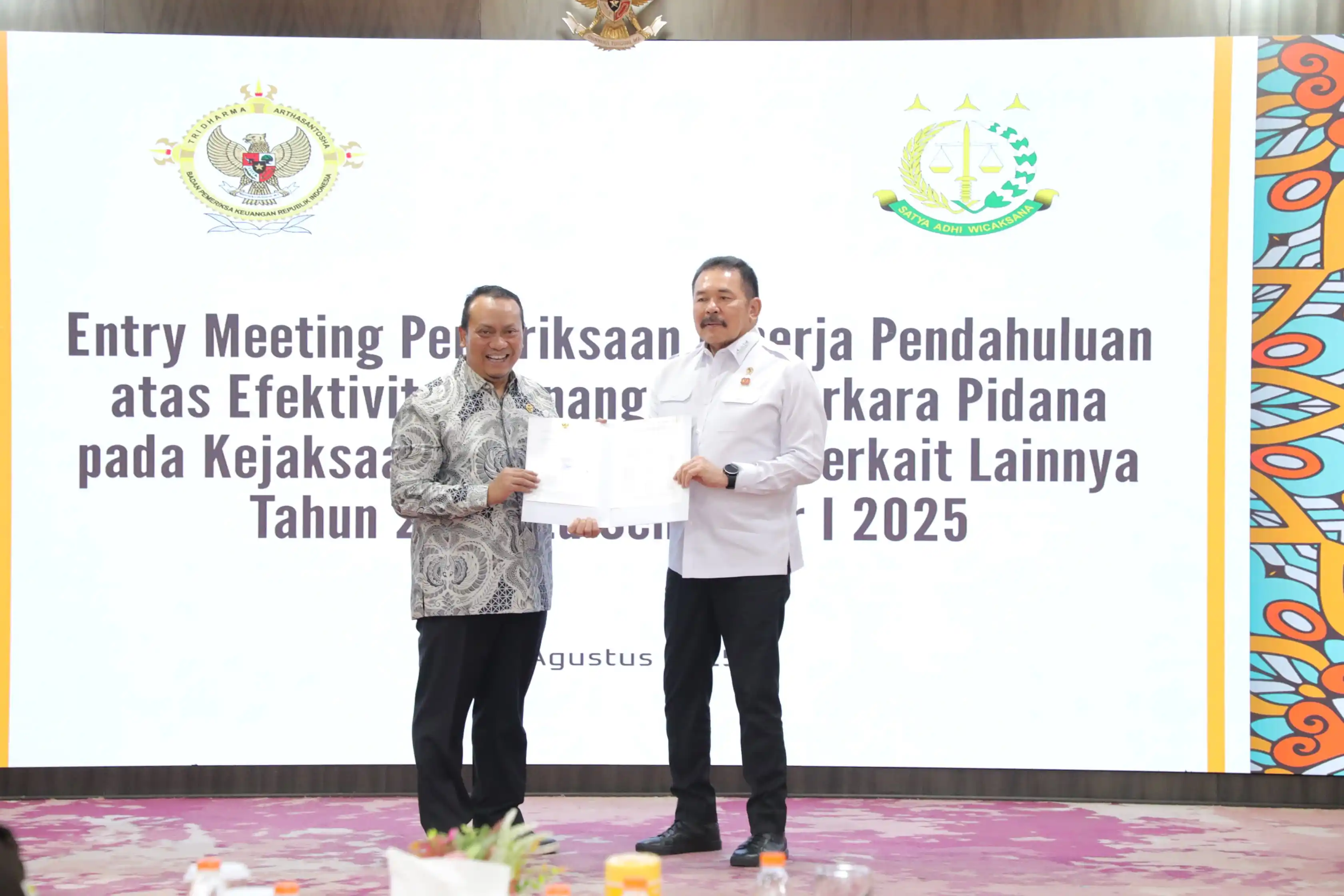Entry Meeting Pemeriksaan Kinerja Pendahuluan atas Efektivitas Penanganan Perkara Pidana oleh Badan Pemeriksa Keuangan Republik Indonesia (BPK RI), Kamis (7/8/2025) (Foto: Dok MI/Puspenkum Kejagung)
