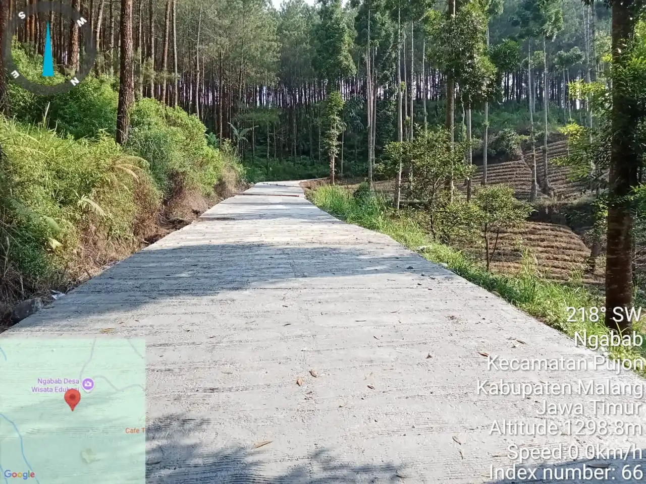 Progrees pembangunan peningkatan jalan Mantung - Ngabab Kecamatan Pujon Kabupaten Malang. (Foto : Rina Sugeng Yuliani)