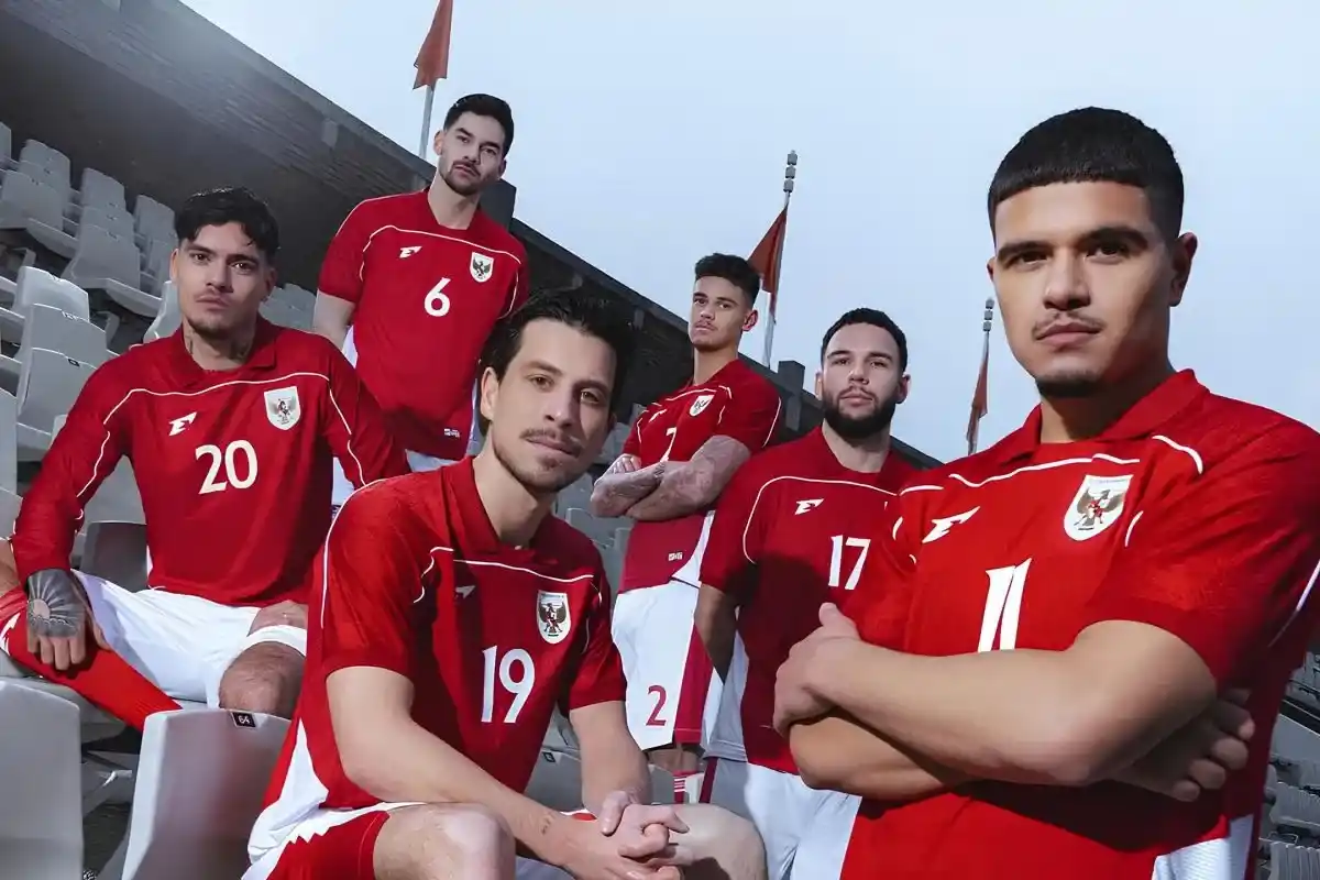 Penampakan Jersey Baru Timnas Indonesia [Foto: Instagram/@erspo.official]