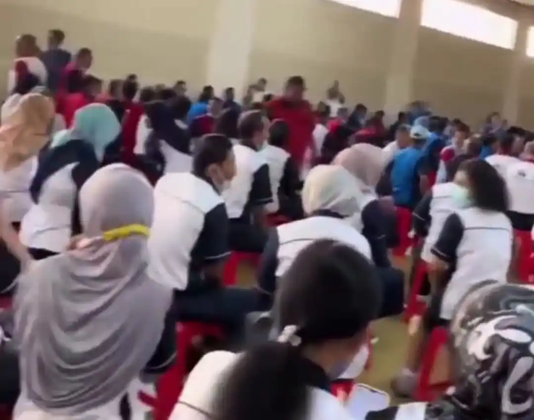 Kabar PHK massal buruh PT Gudang Garam Tbk (GGRM) viral di media sosial (medsos)