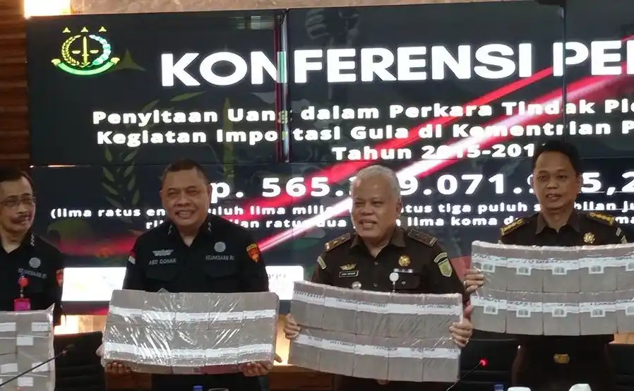 Kejaksaan Agung (Kejagung) menyita uang Rp565 miliar dalam kasus korupsi impor gula di Kementerian Perdagangan periode 2015-2016. (Foto: Dok MI)