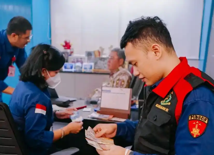 Kejaksaan Negeri Jakarta Pusat menggeledah Kantor Kementerian Komunikasi dan Digital (Komdigi) di Jakarta Pusat, Jumat (14/3/2025).