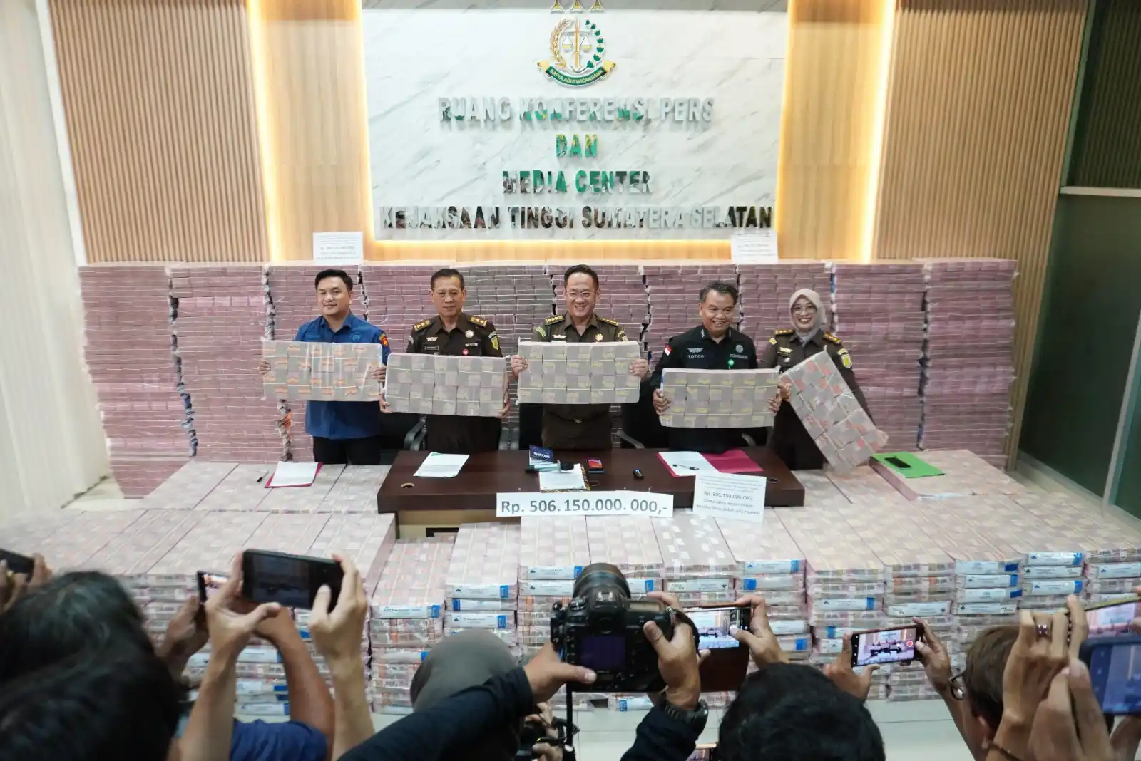 Kejaksaan Tinggi Sumatra Selatan sita uang Rp 506 miliar (Foto: Dok/Kejati Sumsel)